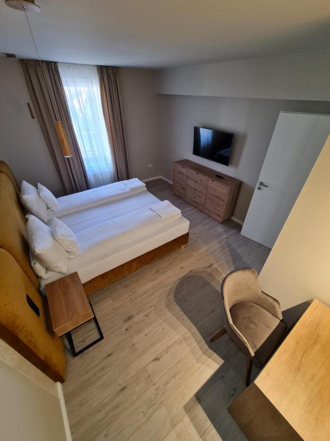 Casa La Fayette Hotel ทิมิชัวรา ภายนอก รูปภาพ