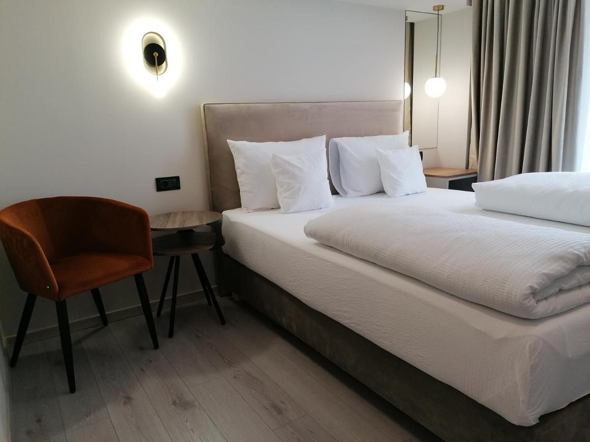 Casa La Fayette Hotel ทิมิชัวรา ภายนอก รูปภาพ
